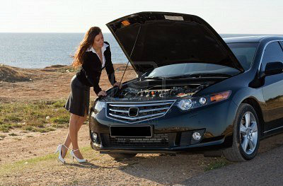 5748664-car-broke-down-repairs-transport