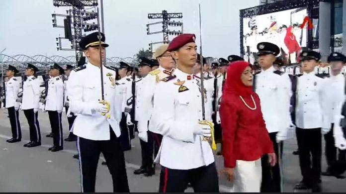 39064405_1907618649298857_8168057817282904064_n