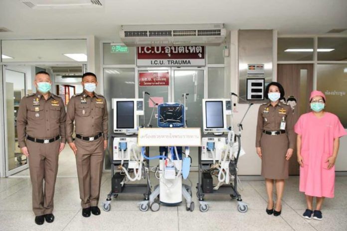 ในหลวง1