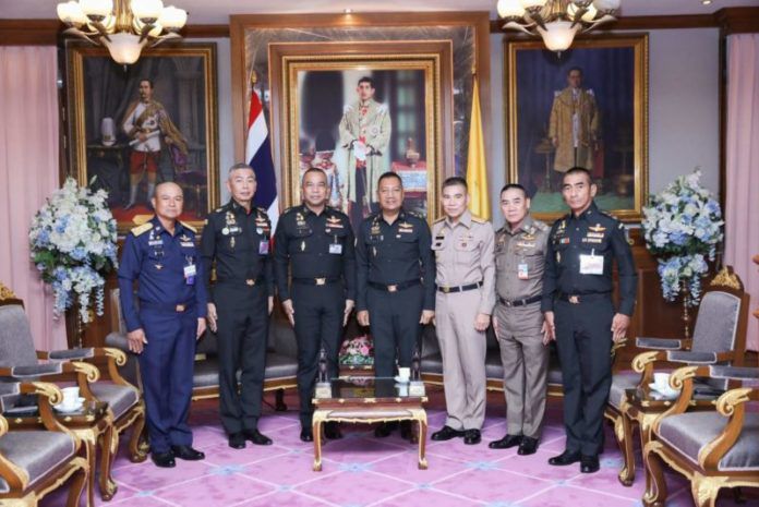 ขุนทหาร