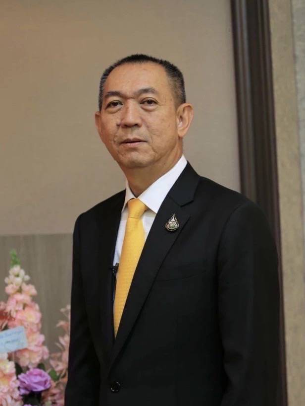 97D34700-6524-46F8-BC42-F187F199C37B